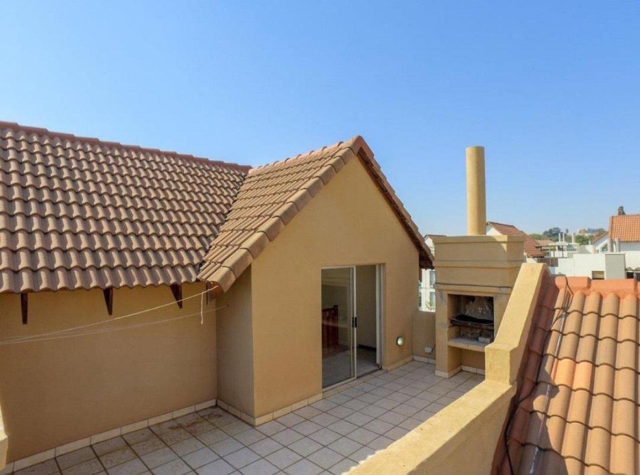1 Bedroom Property for Sale in Blackheath Gauteng