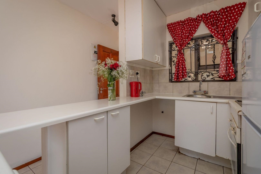 2 Bedroom Property for Sale in Blackheath Gauteng
