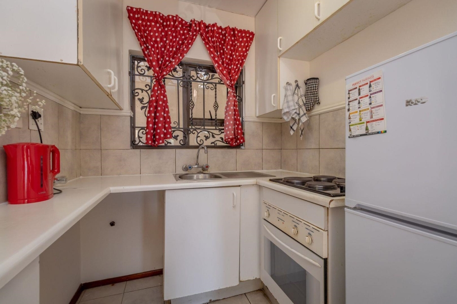 2 Bedroom Property for Sale in Blackheath Gauteng