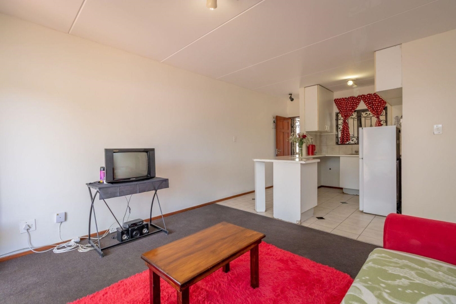 2 Bedroom Property for Sale in Blackheath Gauteng