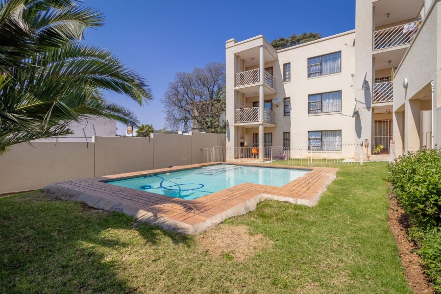 2 Bedroom Property for Sale in Blackheath Gauteng