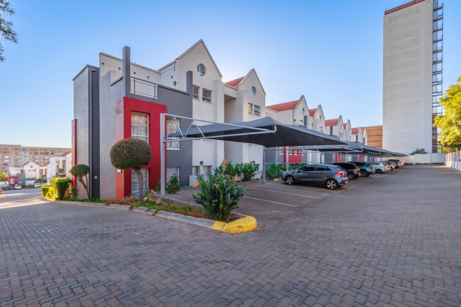 2 Bedroom Property for Sale in Ferndale Gauteng