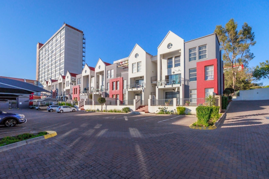 2 Bedroom Property for Sale in Ferndale Gauteng