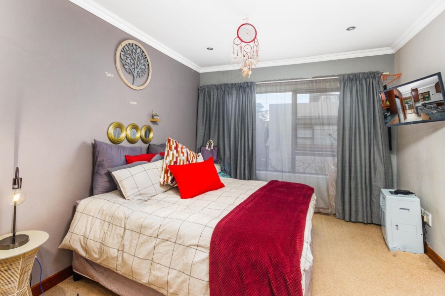 2 Bedroom Property for Sale in Blackheath Gauteng