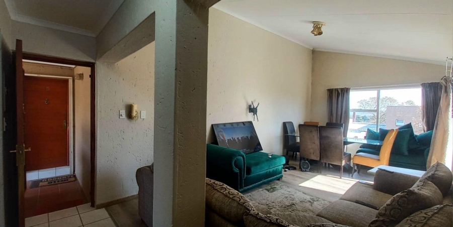 2 Bedroom Property for Sale in Blackheath Gauteng