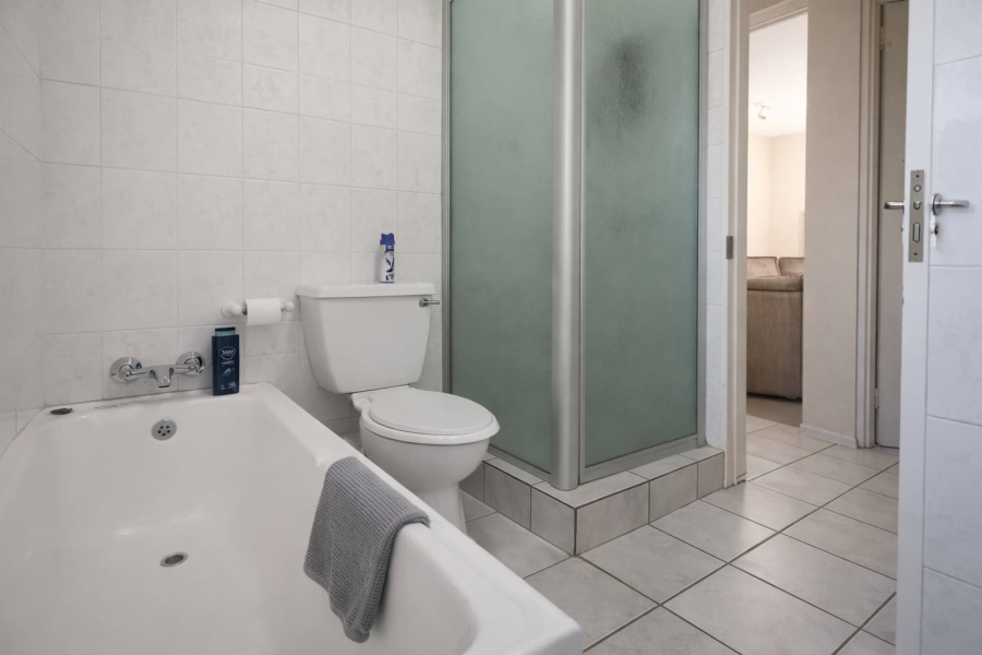 2 Bedroom Property for Sale in Blackheath Gauteng