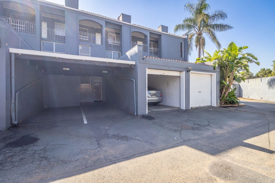 2 Bedroom Property for Sale in Blackheath Gauteng