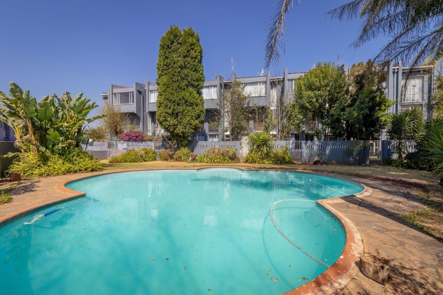 2 Bedroom Property for Sale in Blackheath Gauteng
