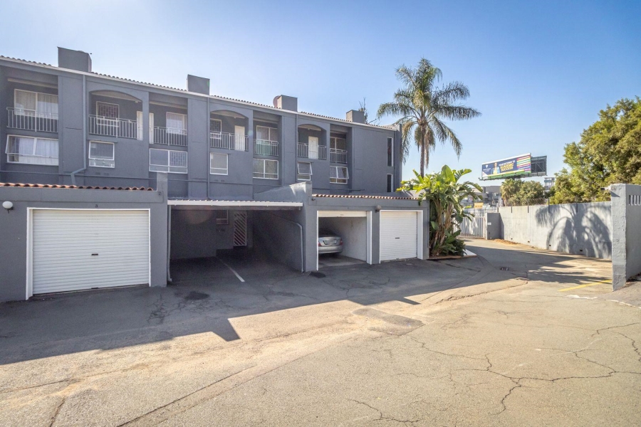 2 Bedroom Property for Sale in Blackheath Gauteng