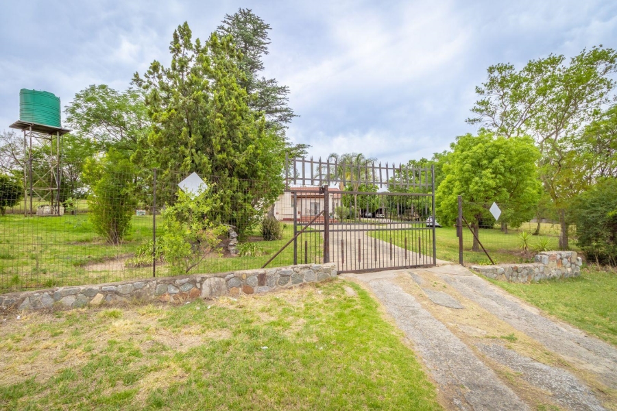 4 Bedroom Property for Sale in Sunrella Gauteng