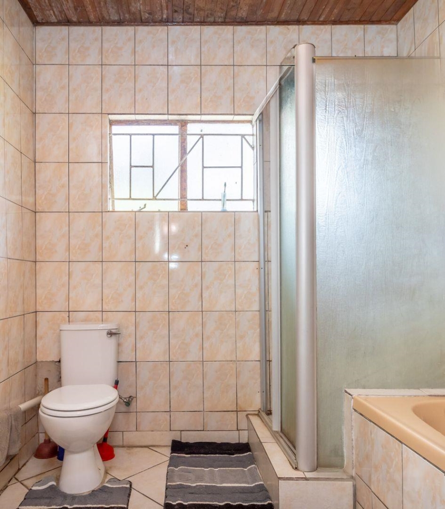 4 Bedroom Property for Sale in Sunrella Gauteng