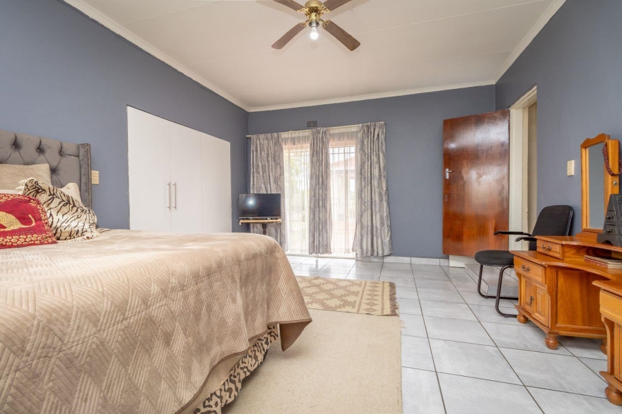 4 Bedroom Property for Sale in Sunrella Gauteng