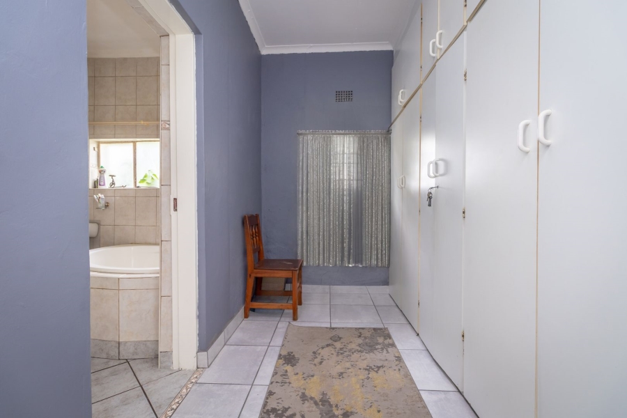 4 Bedroom Property for Sale in Sunrella Gauteng