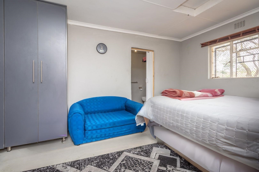 4 Bedroom Property for Sale in Sunrella Gauteng