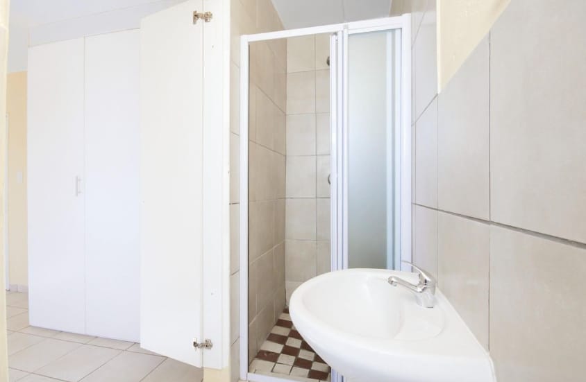 2 Bedroom Property for Sale in Princess A H Gauteng