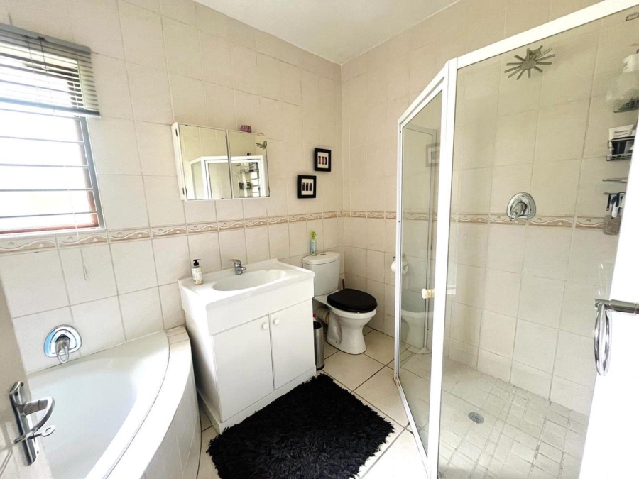 2 Bedroom Property for Sale in Needwood Gauteng