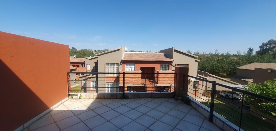 2 Bedroom Property for Sale in Laser Park Gauteng