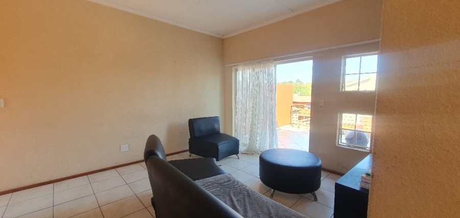 2 Bedroom Property for Sale in Laser Park Gauteng