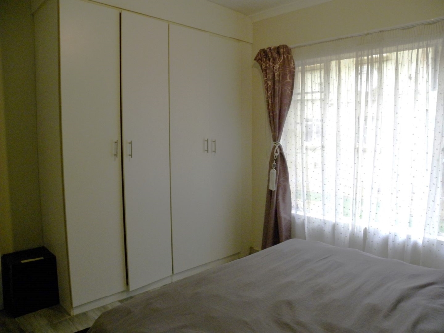 2 Bedroom Property for Sale in Wilgeheuwel Gauteng