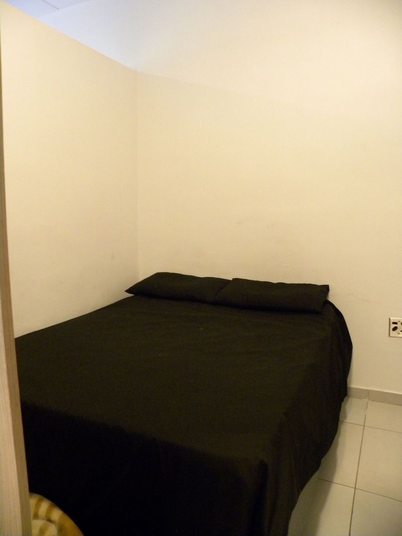 1 Bedroom Property for Sale in Ferndale Gauteng