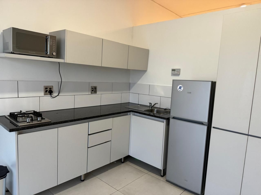 1 Bedroom Property for Sale in Ferndale Gauteng