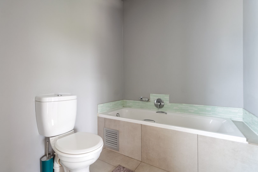 3 Bedroom Property for Sale in Jackal Creek Golf Estate Gauteng