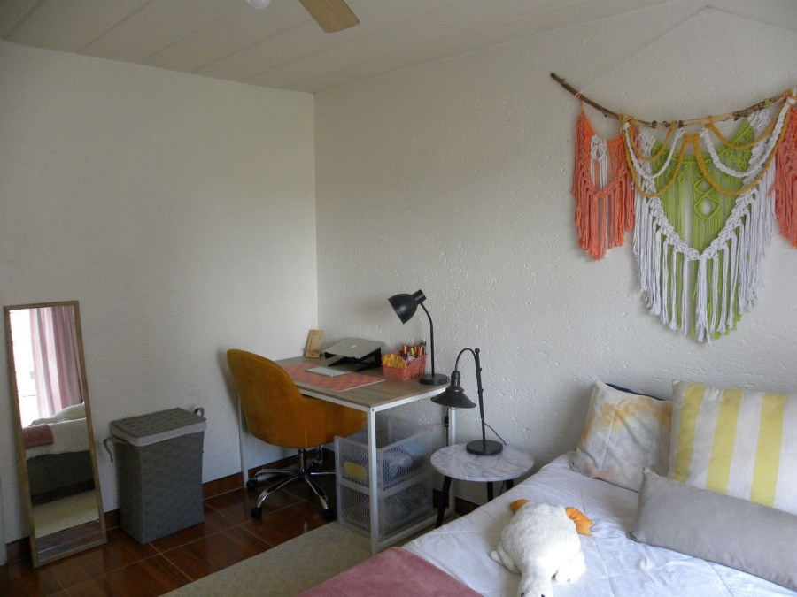 1 Bedroom Property for Sale in Allens Nek Gauteng
