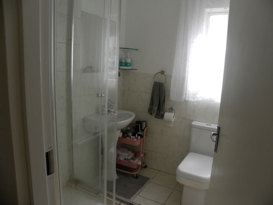 1 Bedroom Property for Sale in Allens Nek Gauteng