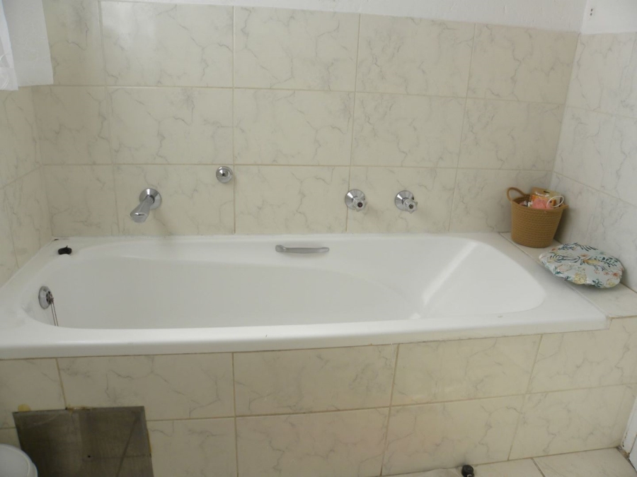 1 Bedroom Property for Sale in Allens Nek Gauteng