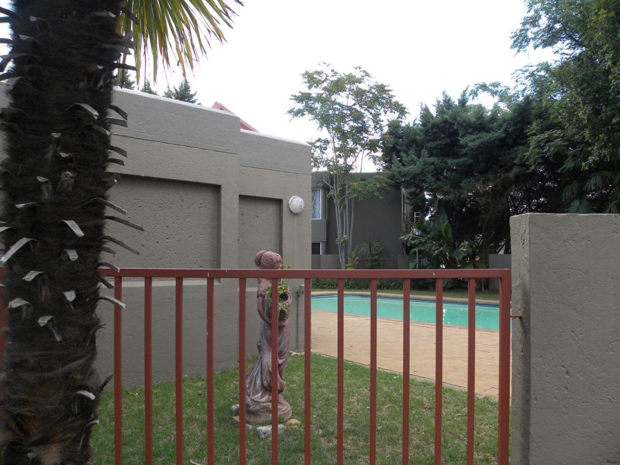 1 Bedroom Property for Sale in Allens Nek Gauteng