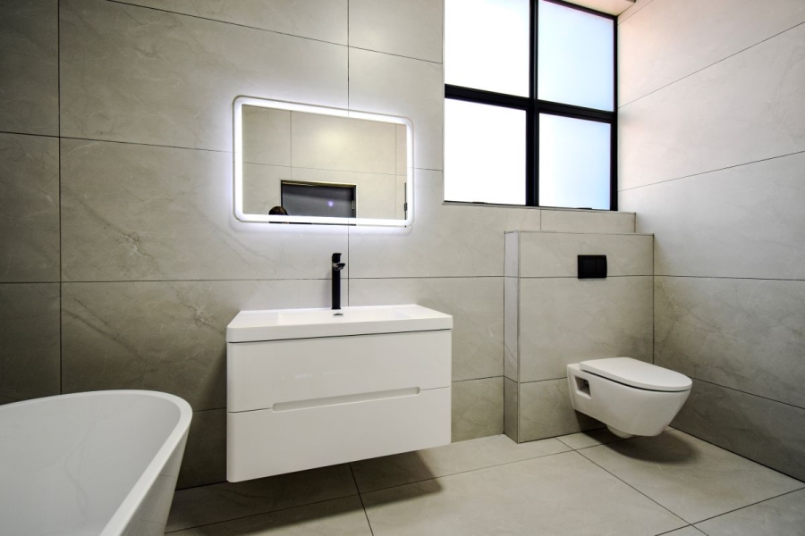 4 Bedroom Property for Sale in Fountainbrook Estate Gauteng