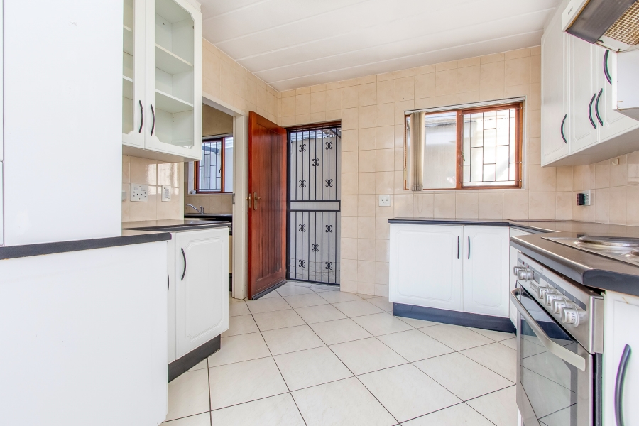 3 Bedroom Property for Sale in North Riding Gauteng