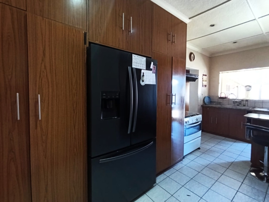 4 Bedroom Property for Sale in Florentia Gauteng