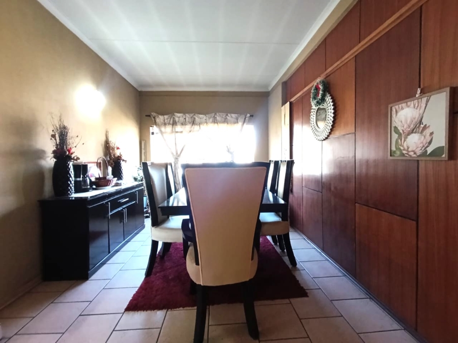 4 Bedroom Property for Sale in Florentia Gauteng