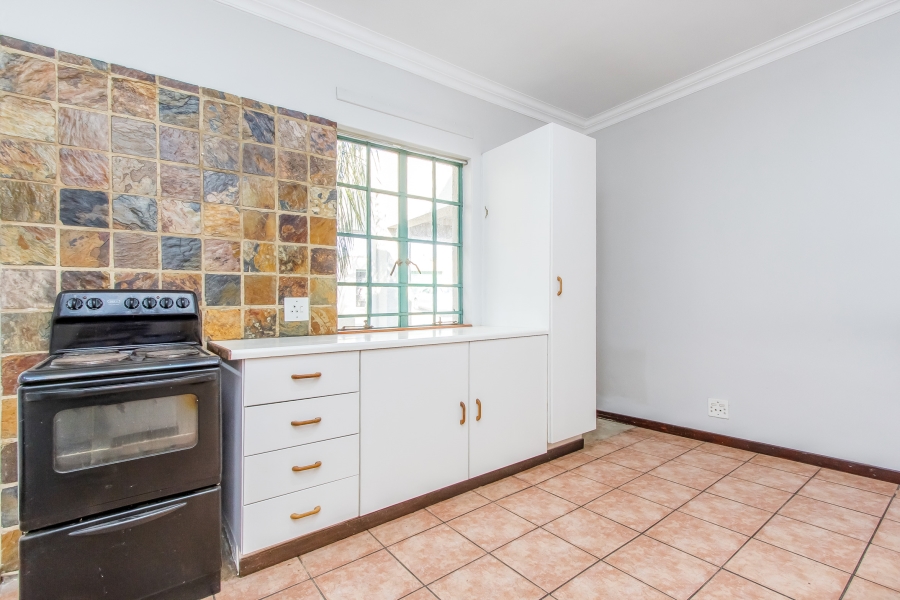 To Let 4 Bedroom Property for Rent in Farmall A H Gauteng