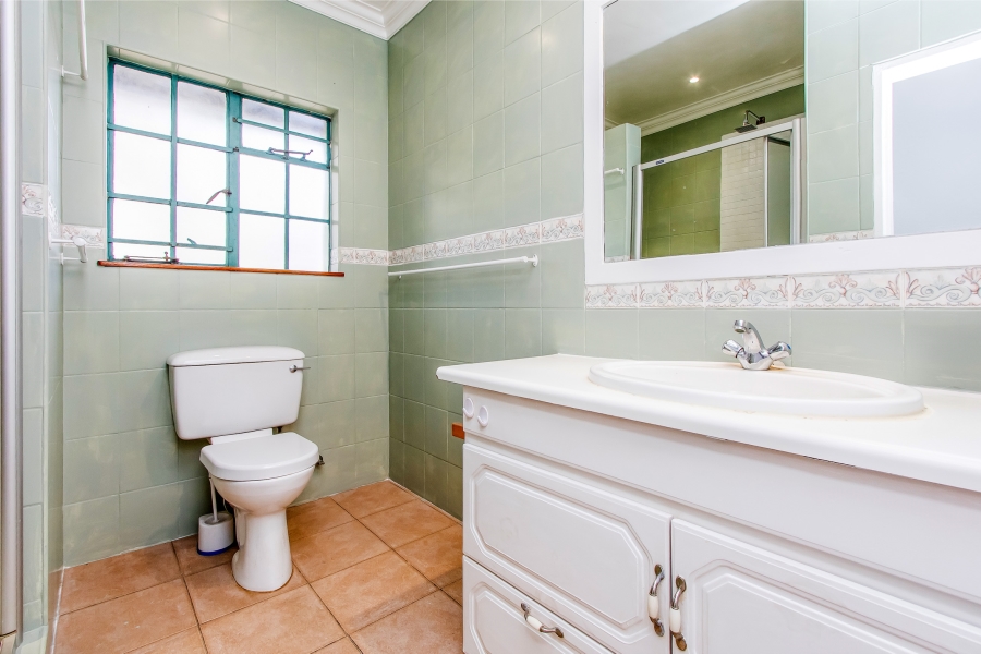 To Let 4 Bedroom Property for Rent in Farmall A H Gauteng