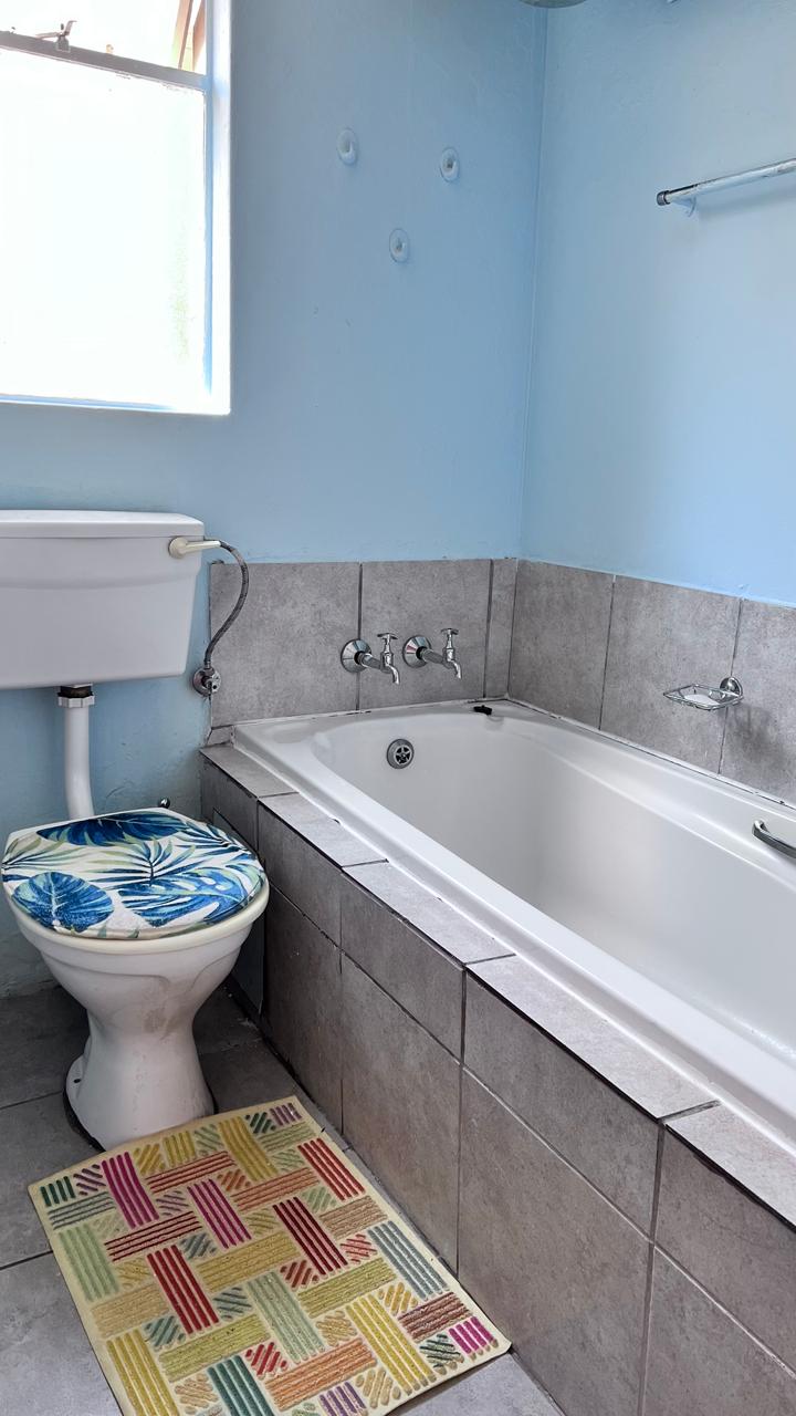2 Bedroom Property for Sale in Fleurhof Gauteng