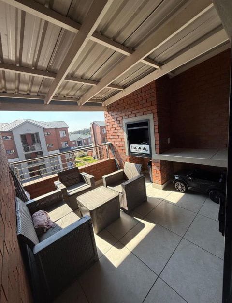 To Let 2 Bedroom Property for Rent in Hereford Estate Gauteng
