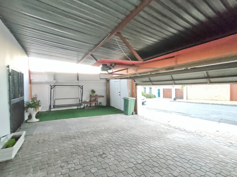 To Let 1 Bedroom Property for Rent in The Gardens Gauteng