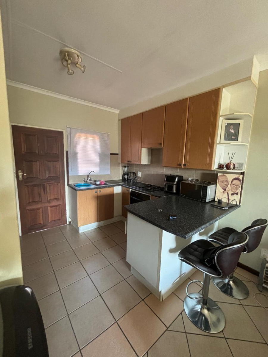 To Let 2 Bedroom Property for Rent in Mooikloof Ridge Gauteng