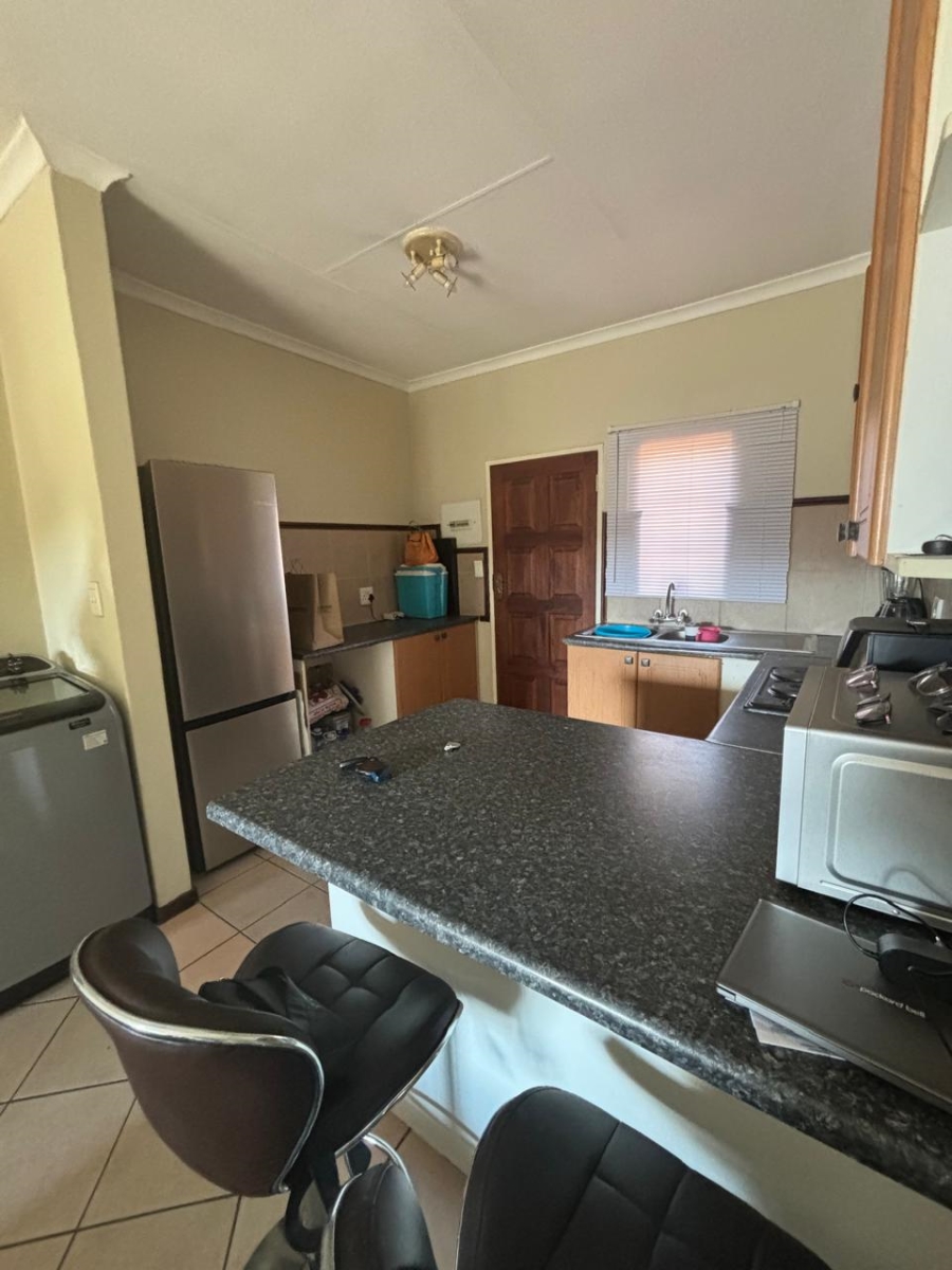 To Let 2 Bedroom Property for Rent in Mooikloof Ridge Gauteng