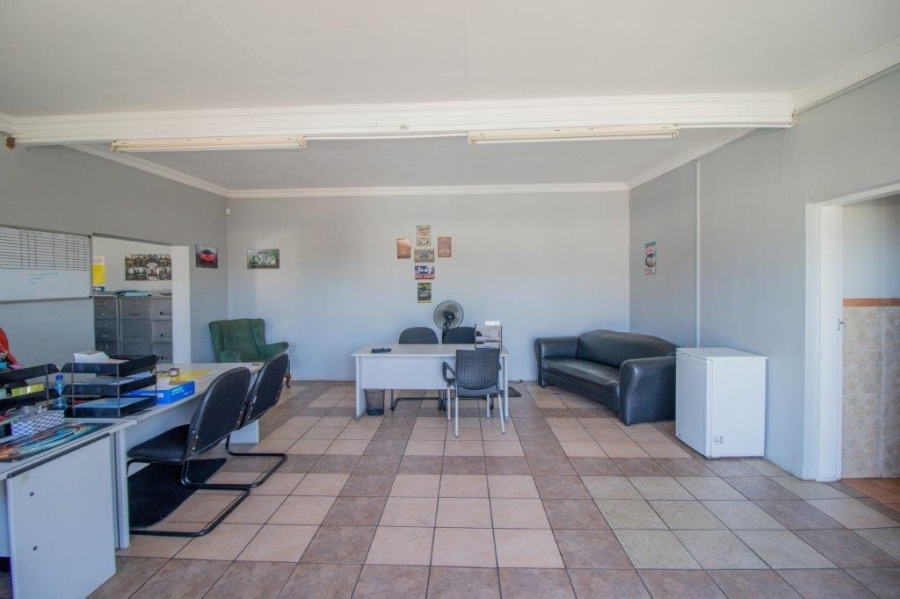 Commercial Property for Sale in Ravenswood Gauteng