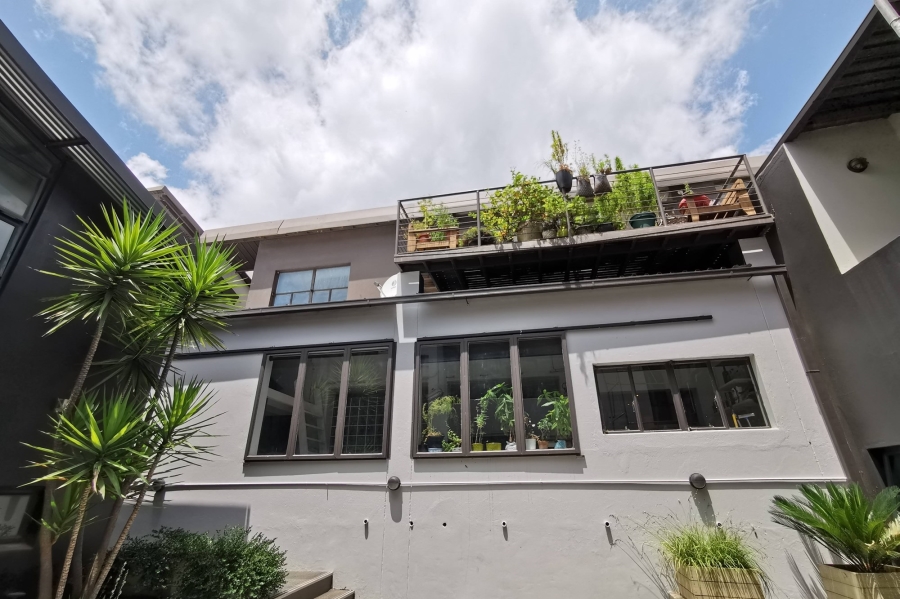 To Let commercial Property for Rent in Braamfontein Werf Gauteng