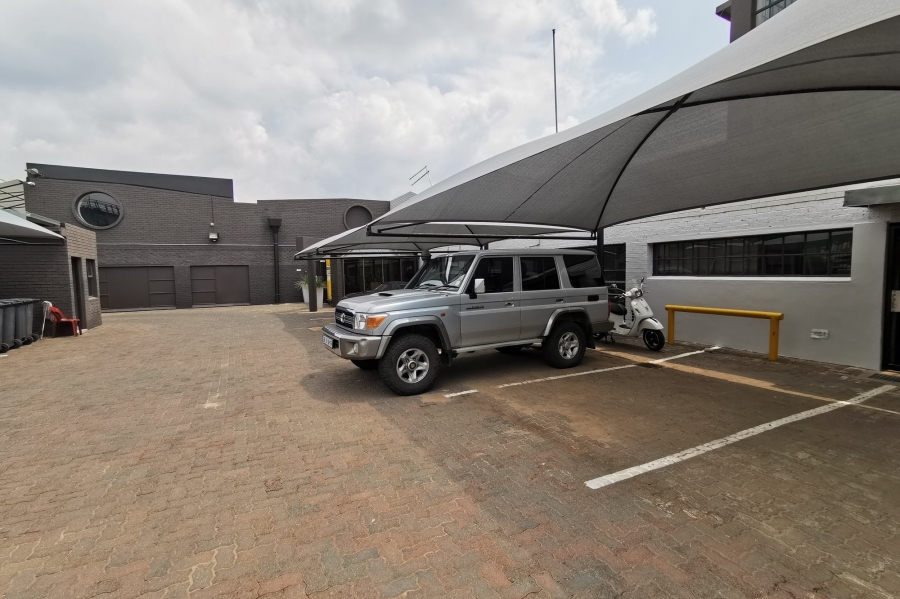 To Let commercial Property for Rent in Braamfontein Werf Gauteng