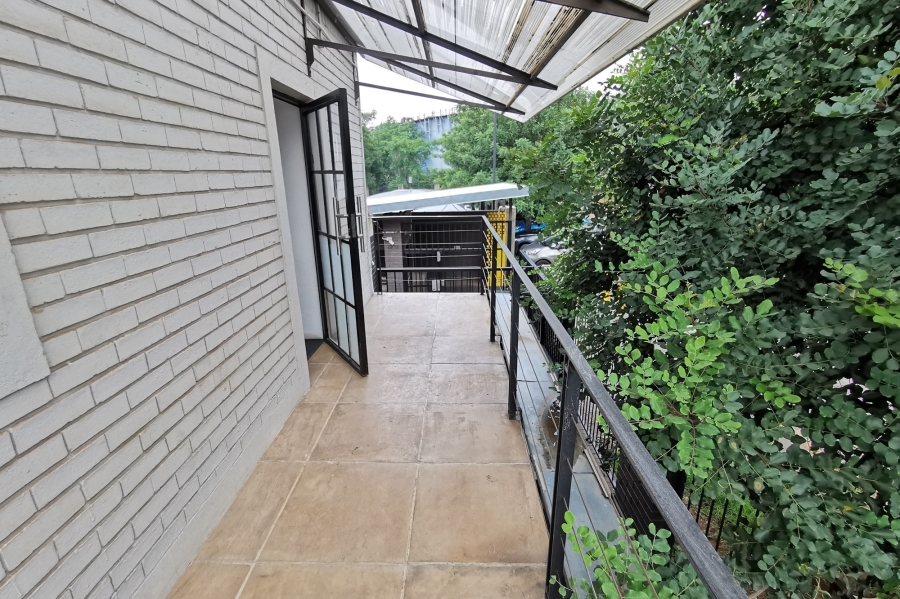 To Let commercial Property for Rent in Braamfontein Werf Gauteng