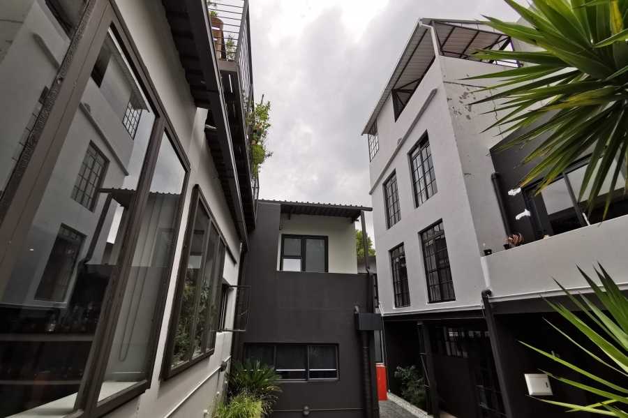 To Let commercial Property for Rent in Braamfontein Werf Gauteng