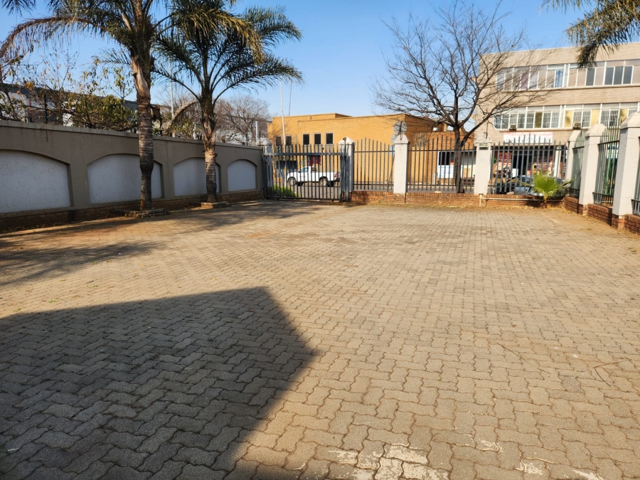 Commercial Property for Sale in Isandovale Gauteng
