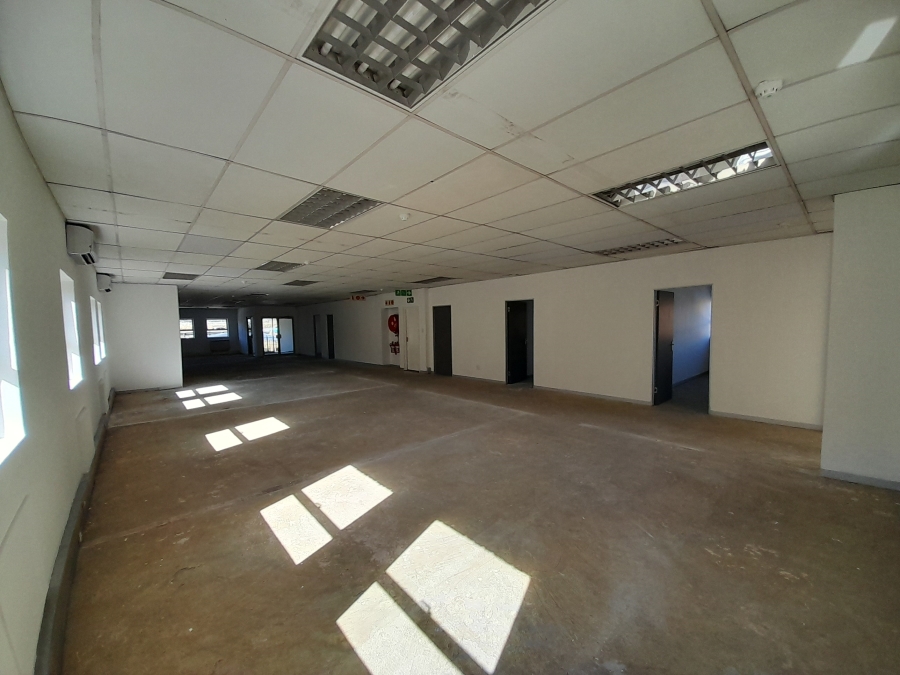 To Let commercial Property for Rent in Halfway Gardens Gauteng