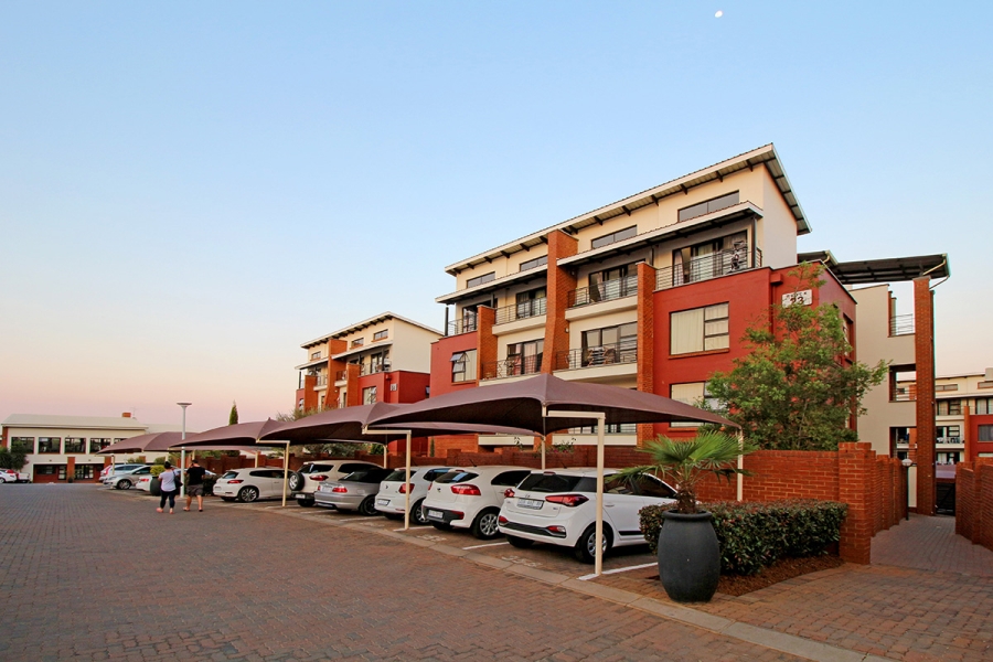 2 Bedroom Property for Sale in Greenstone Hill Gauteng