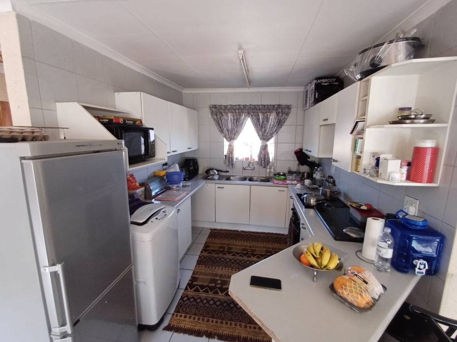 To Let 2 Bedroom Property for Rent in Winchester Hills Gauteng